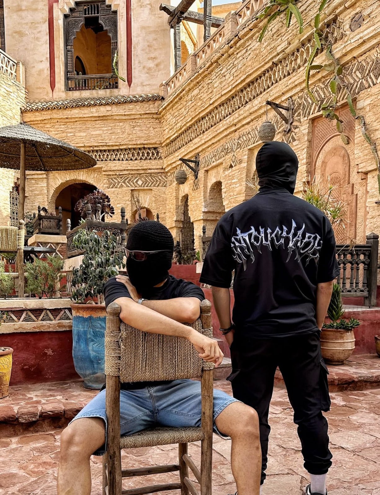 T-shirt oversized UNTOUCHABLE - HEVN